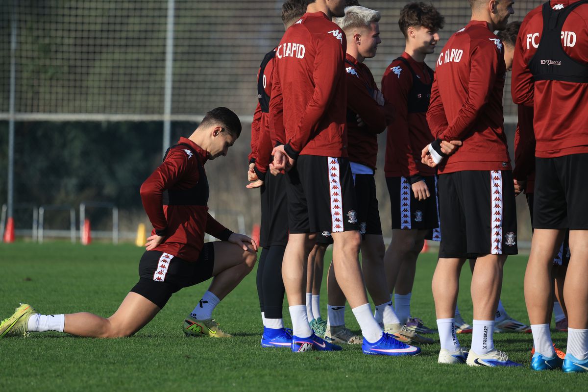 3 detalii inedite de la antrenamentul Rapidului: de ce s-a răstit Gâlcă chiar și la nou-venitul Paraschiv