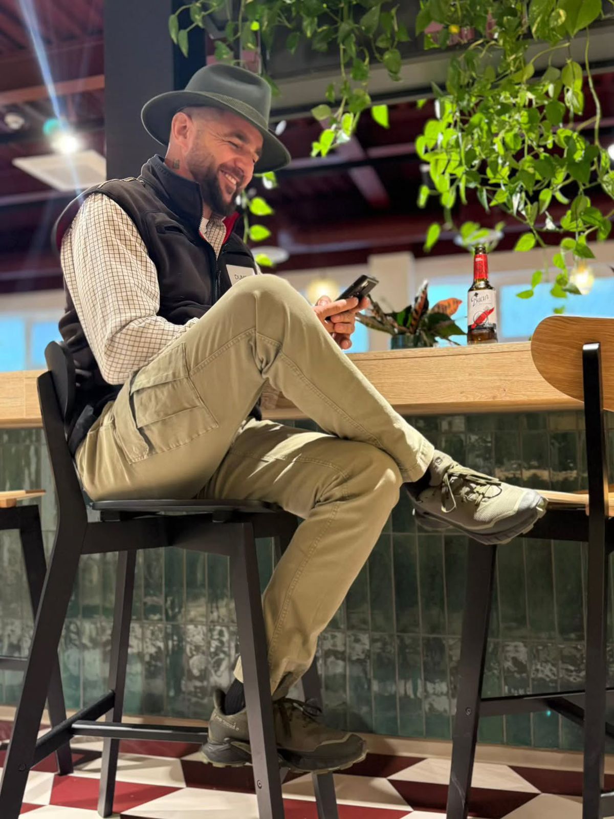 Frizerul din Agigea care vânează iepuri și fazani a apărut la „Desafio. Aventura” cu chipul lui Cătălin Hîldan tatuat pe corp