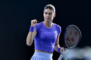 Sorana Cîrstea, victorie cu Jelena Ostapenko și calificare în „optimi” la Brisbane! Urmează duelul cu lidera mondială Aryna Sabalenka