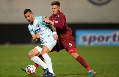 Arbitrajul românesc se conduce din fanion! Anomalia din prima etapă din 2020