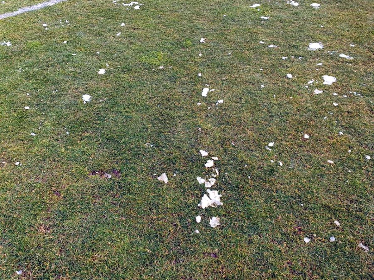 EXCLUSIV VIDEO + FOTO UPDATE Se lucrează din greu la stadionul din Voluntari » Gazonul e gata de meci