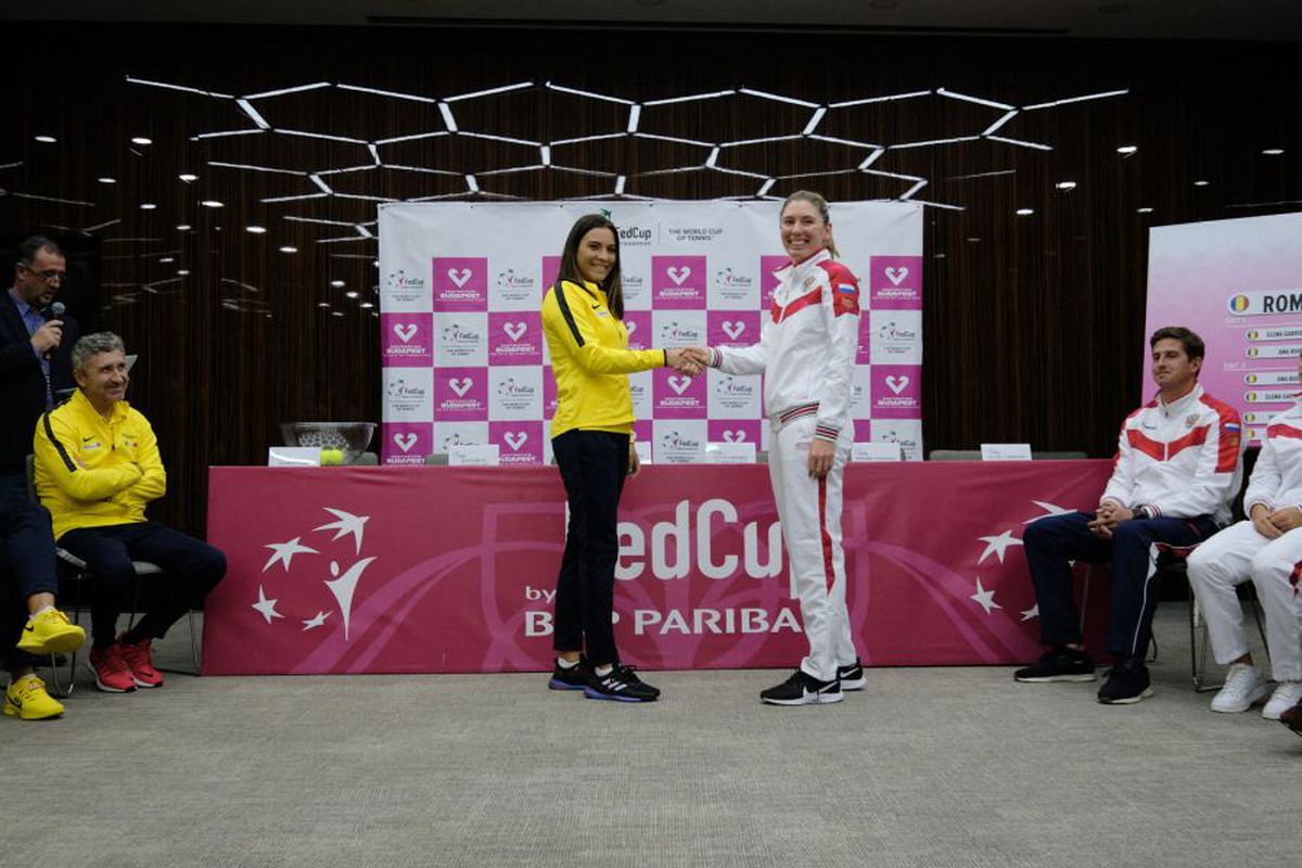 ROMÂNIA - RUSIA, FED CUP // VIDEO + FOTO S-a stabilit programul! „Tricolorele” au analizat înfruntarea de la Cluj