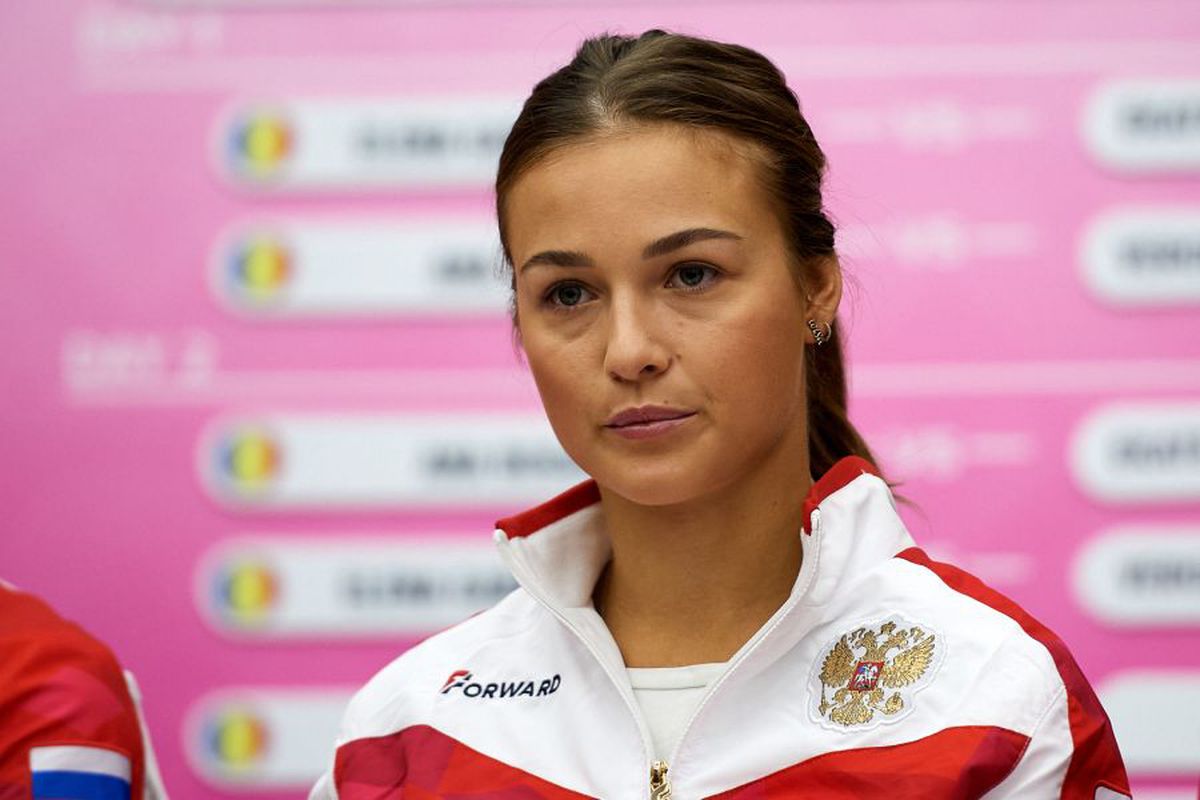 ROMÂNIA - RUSIA, FED CUP // VIDEO + FOTO S-a stabilit programul! „Tricolorele” au analizat înfruntarea de la Cluj