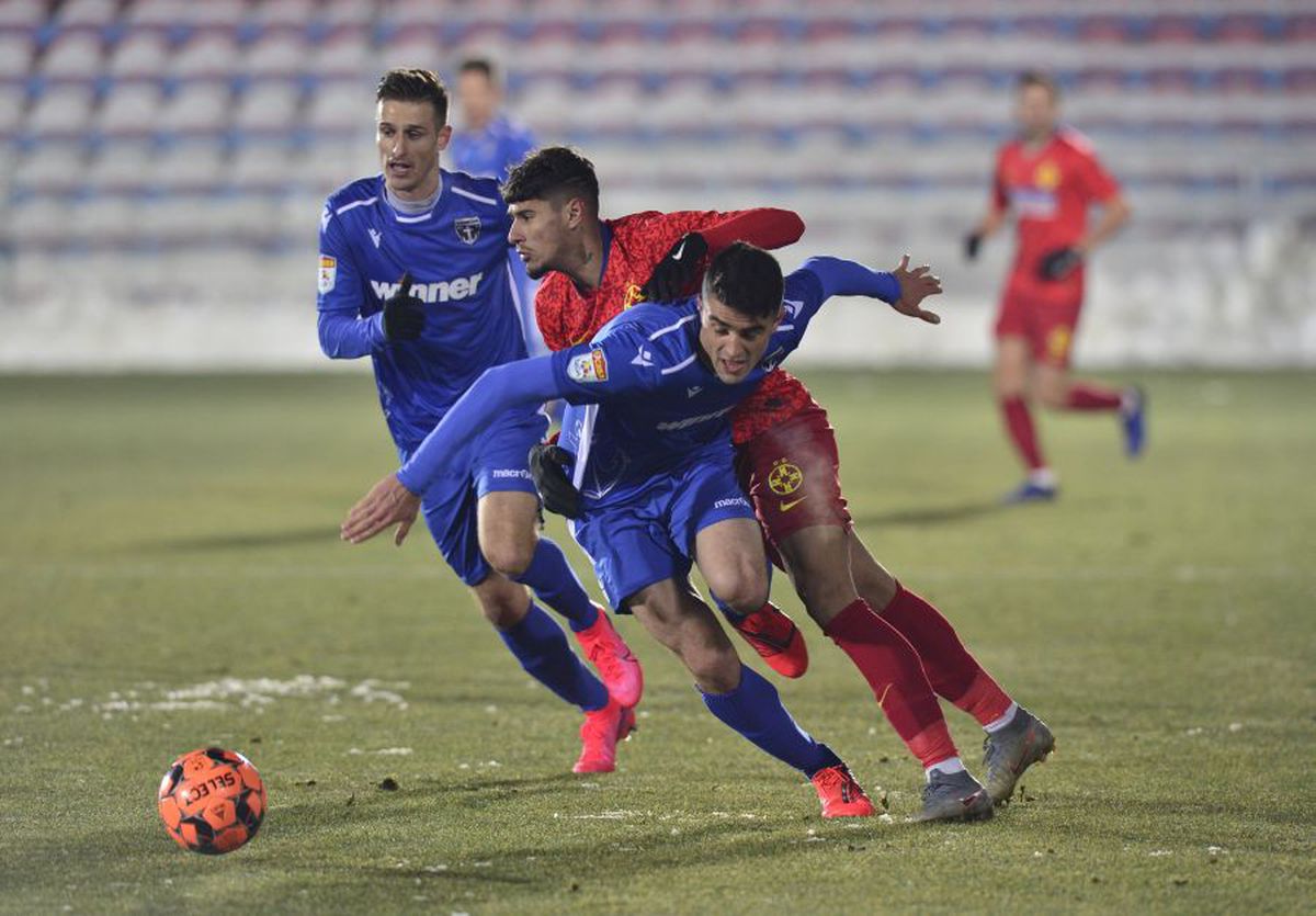 FC VOLUNTARI - FCSB 1-2 // VIDEO + FOTO Olaru și Coman duc formația lui Vintilă pe locul secund în Liga 1! Cum arată ACUM clasamentul