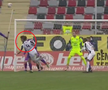 În minutul 47 al meciului dintre Astra și FC Argeș, la scorul de 0-0, giugiuvenii ar fi trebuit să beneficieze de un penalty @Captură TV Telekom Sport