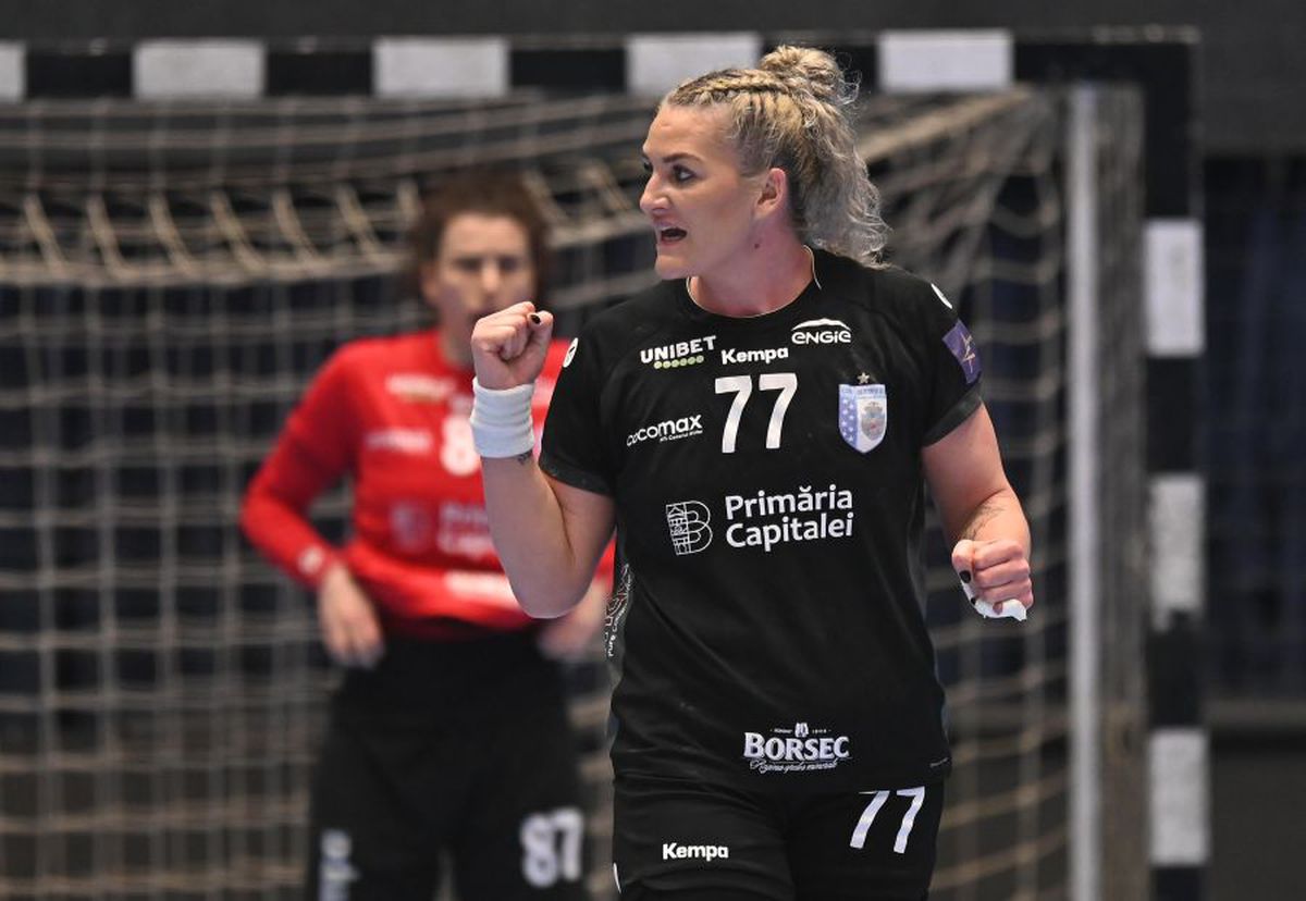 CSM București - Team Esbjerg 28-26 » CSM București, salvată de Jelena Grubisici, portarul care se retrage în vară!