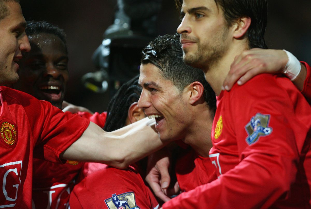 FOTO Pique, coleg cu Cristiano Ronaldo și Raul, coechipier cu Neuer » 10 „perechi” de fotbaliști despre care ai uitat că au jucat împreună