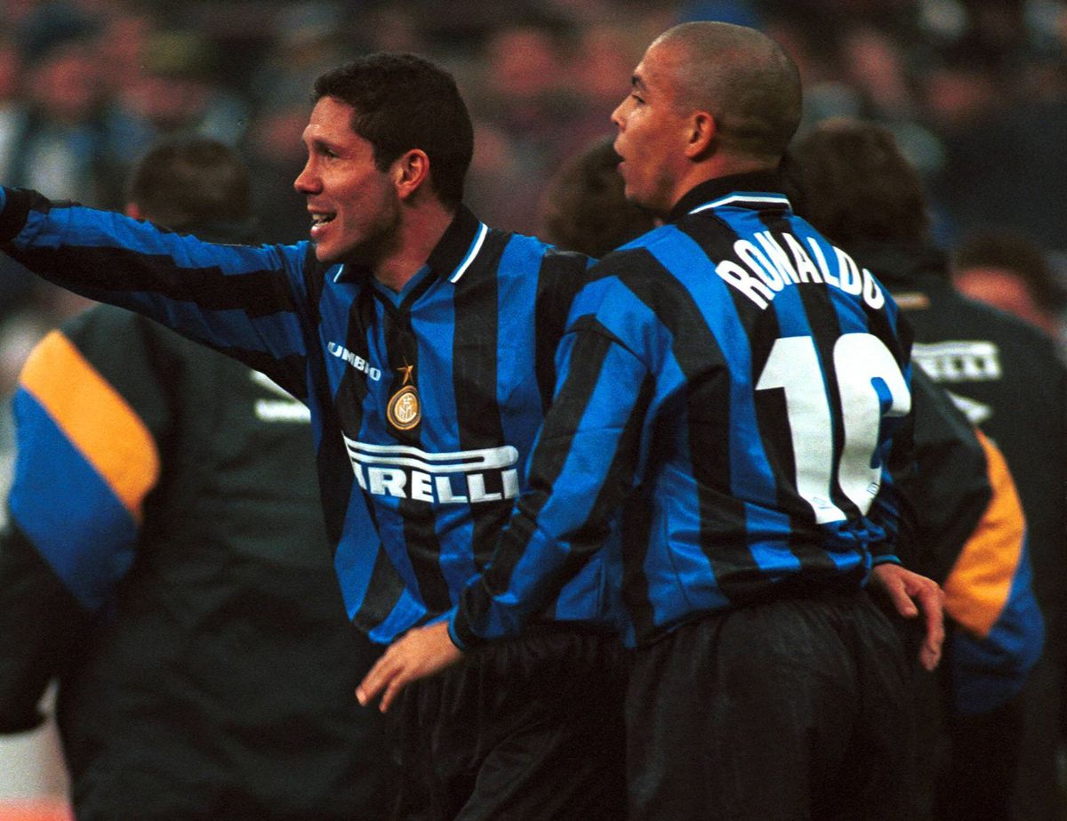 FOTO Pique, coleg cu Cristiano Ronaldo și Raul, coechipier cu Neuer » 10 „perechi” de fotbaliști despre care ai uitat că au jucat împreună