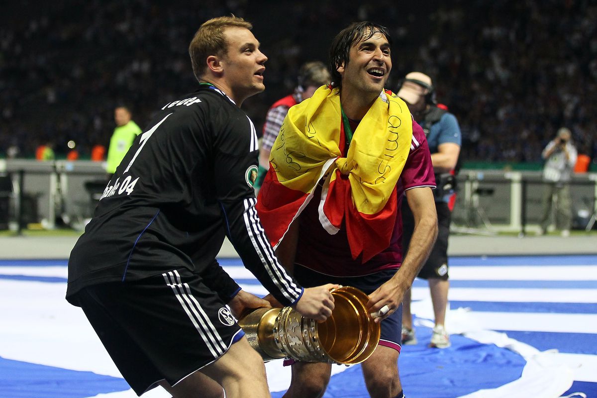 FOTO Pique, coleg cu Cristiano Ronaldo și Raul, coechipier cu Neuer » 10 „perechi” de fotbaliști despre care ai uitat că au jucat împreună