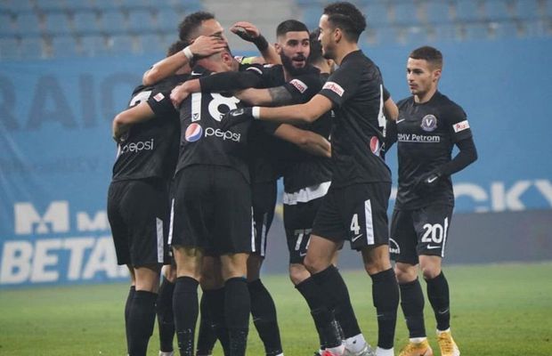 Un fotbalist de bază de la Viitorul, dorit de CFR Cluj » Câți bani cere Gică Hagi