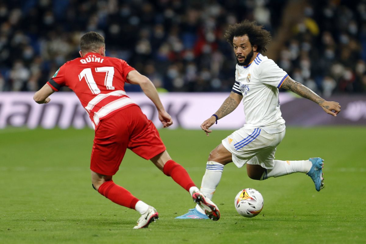 Real Madrid se impune la limită în fața Granadei și se distanțează în La Liga