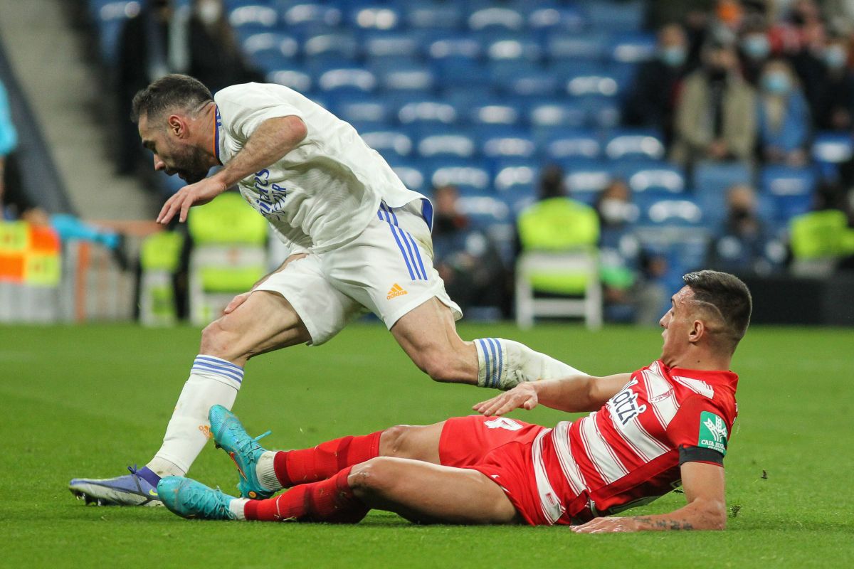 Real Madrid se impune la limită în fața Granadei și se distanțează în La Liga