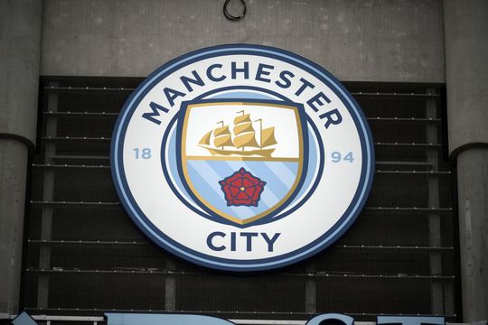 Manchester City, campioană de 8 ori a Angliei, ar putea fi depunctată sau chiar exclusă din Premier League, fiind acuzată de încălcarea de peste 100 de ori a fair-play-ului financiar. 
Foto: Imago