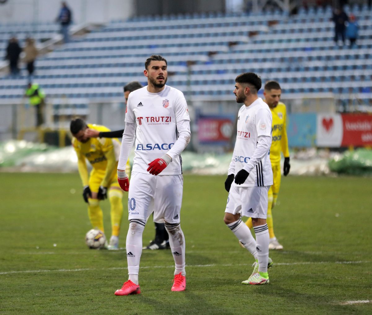 Așa s-a marcat cel mai rapid gol al sezonului în SuperLigă! Acțiune-fulger în secunda 54