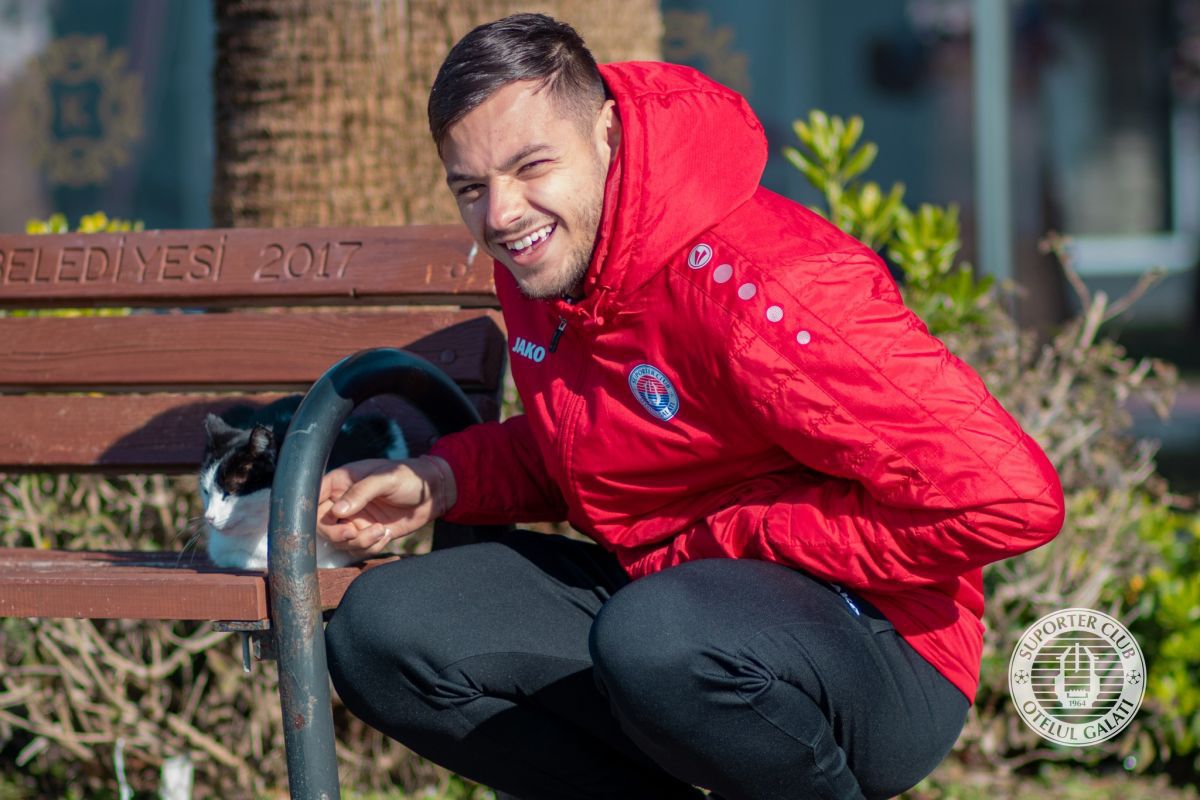 Prima reacție a lui Alexandru Maxim, fotbalist la Gaziantep, după cutremurul devastator din Turcia + Dorinel Munteanu: „Sunt foarte multe replici, și acum câteva minute au fost câteva”