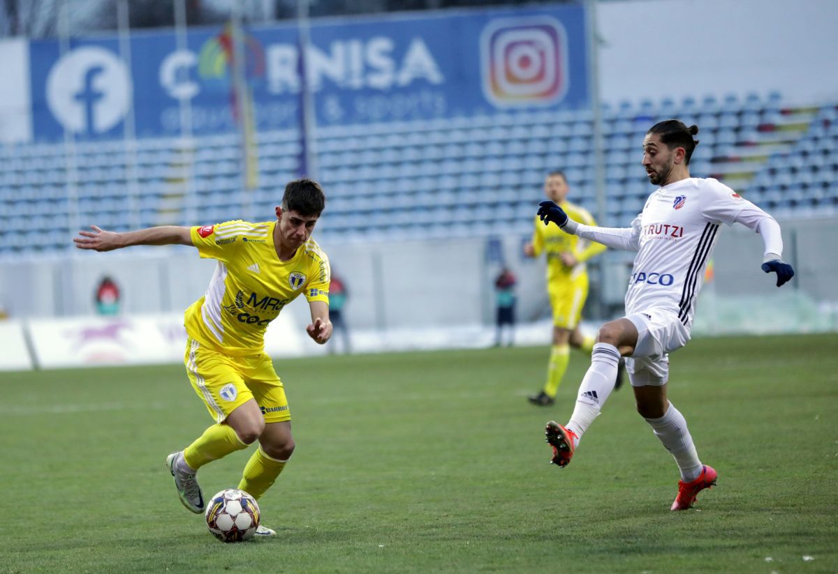 Așa s-a marcat cel mai rapid gol al sezonului în SuperLigă! Acțiune-fulger în secunda 54