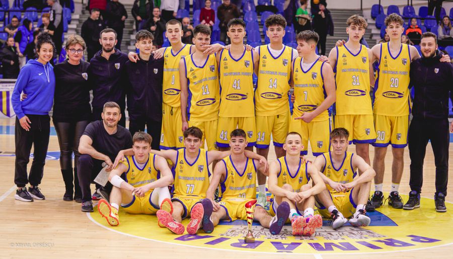 Dragoș Pătraru a băgat banii câștigați din procesul cu TVR în baschet » Juniorii sprijiniți de el, victorie importantă în European Youth Basketball League