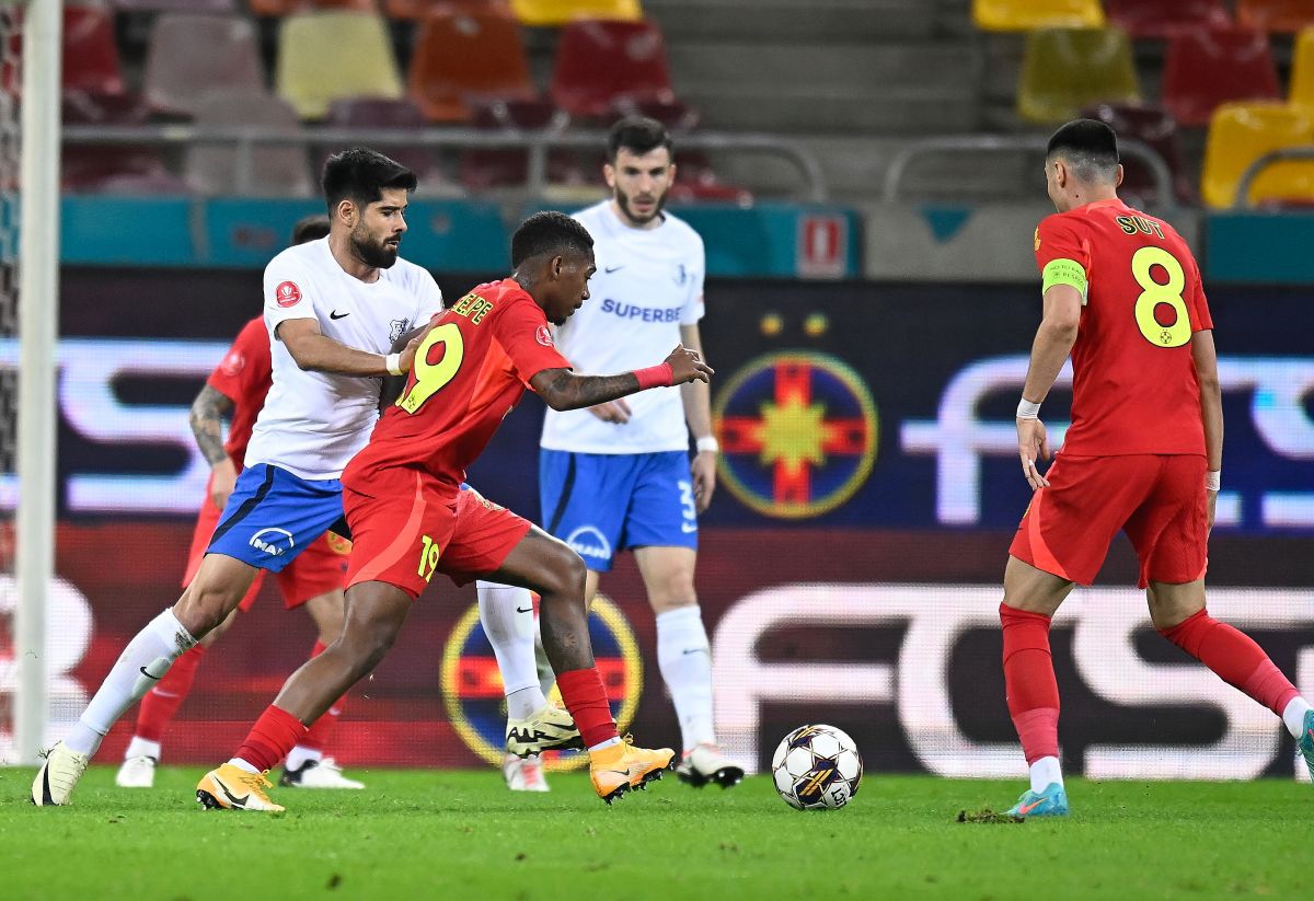 Intrat pe „lista neagră” a lui Becali, Luis Phelipe e așteptat la alt club din Superligă: „Nu exclud posibilitatea!”