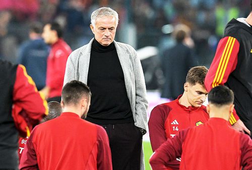 Jose Mourinho și jucătorii de la AS Roma, foto: Imago
