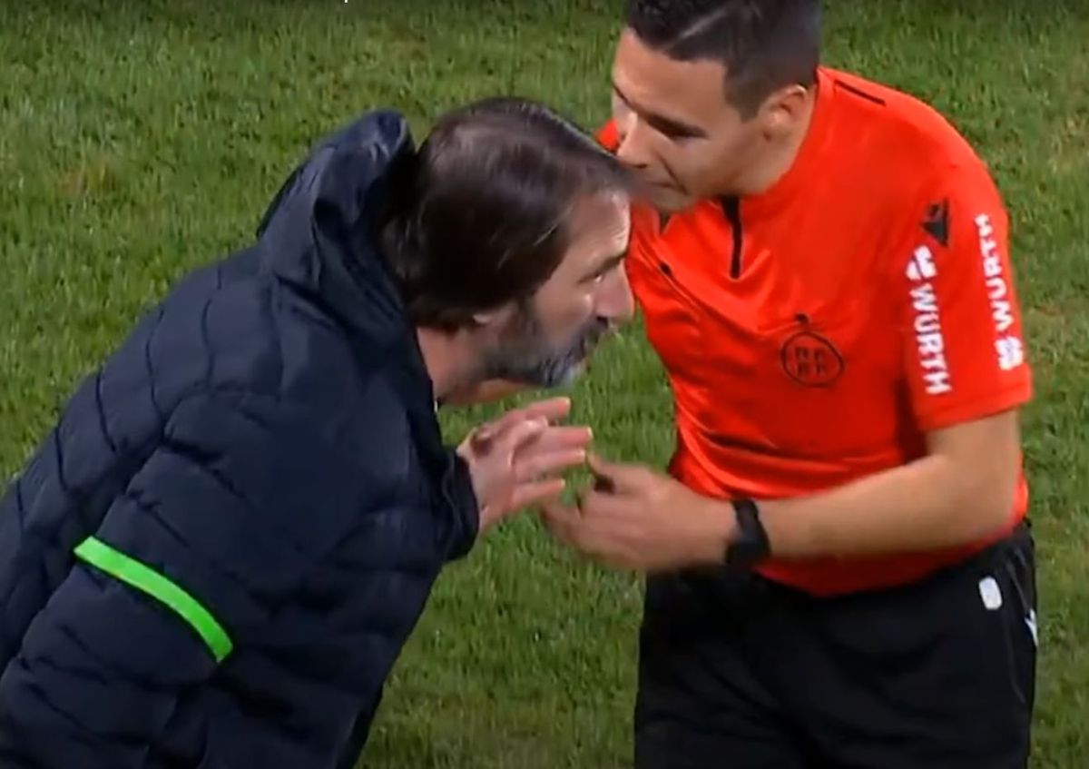 Incident obscen nemaivăzut, la Madrid. Fotbalistul lui FC Sevilla, agresat sexual de un spectator în timpul meciului!