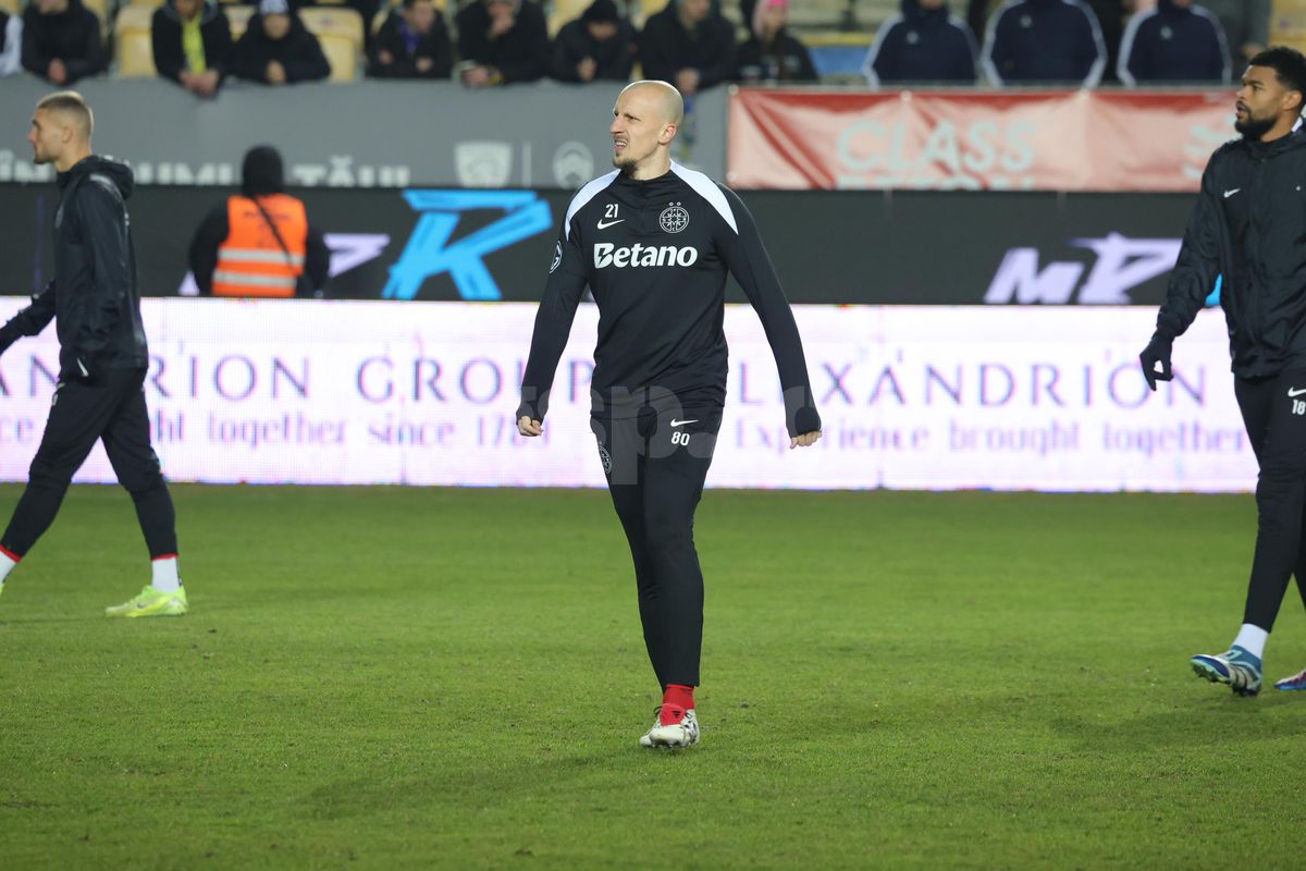 Petrolul - FCSB, imagini înainte de meci