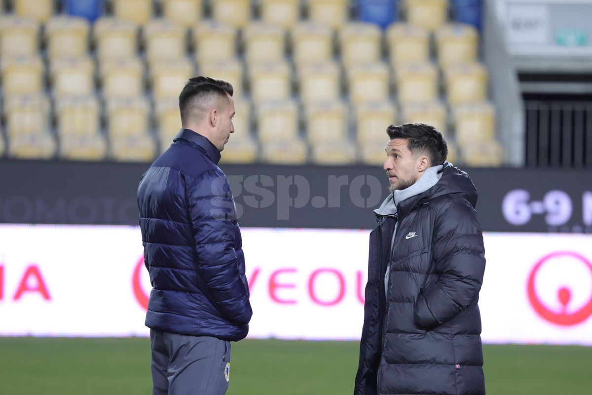 Petrolul - FCSB, imagini înainte de meci