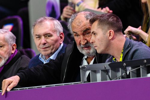 Ion Țiriac, în tribunele BTarena, alături de Patrick Ciorcilă, de tatăl acestuia, și de Ilie Năstase/Foto: Imago Images
