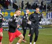 Jucătorii la încălzire, înainte de Petrolul - FCSB/ Foto: Ionuț Iordache GSP.