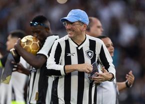 Scandal în Franța » Patronul lui Botafogo este acuzat că a deturnat bani pentru a salva clubul din Ligue 1 de la faliment!