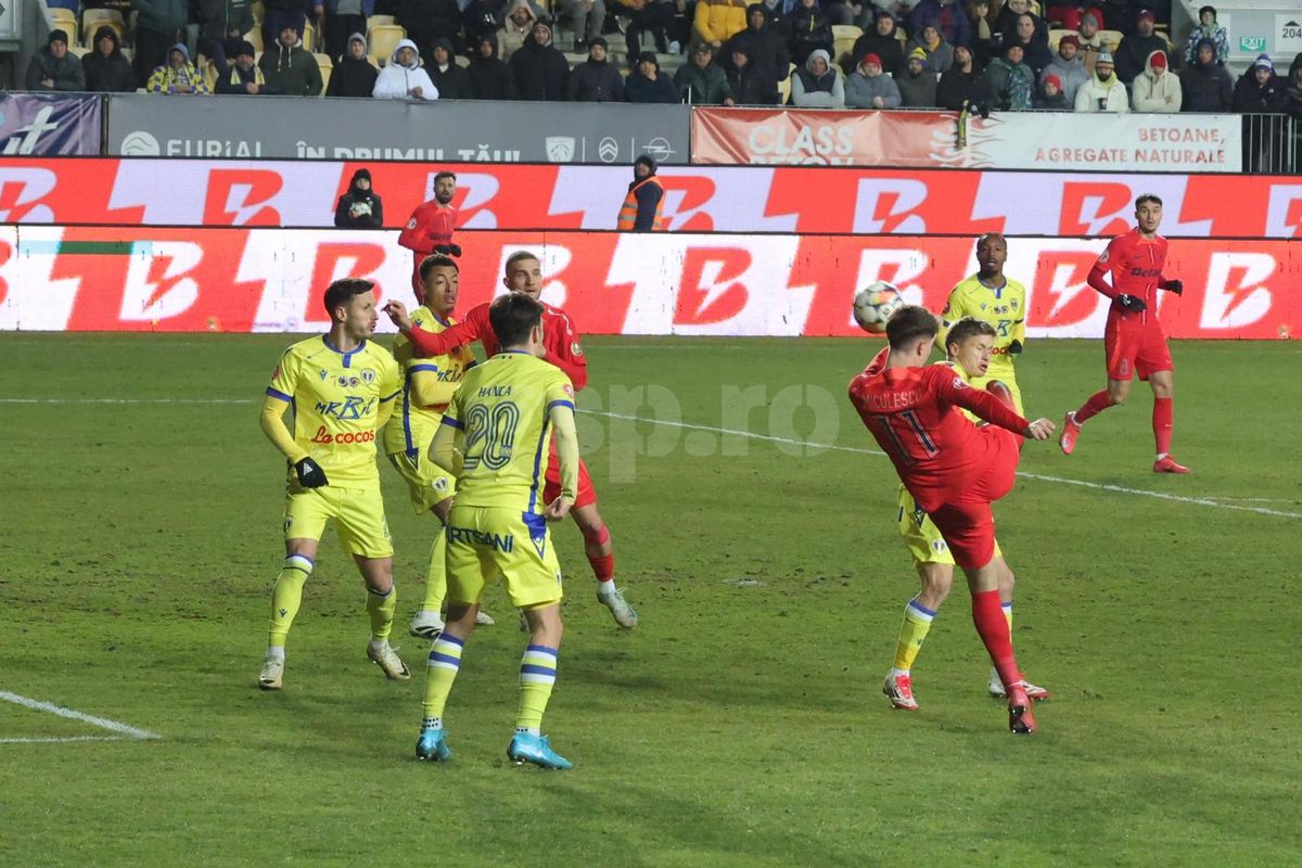 Adrian Mutu, cifrele dezastrului » Din Superligă, doar Eugen Neagoe stă mai prost decât „Briliantul”