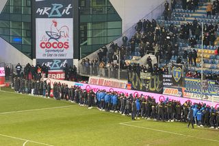 Nu s-a văzut la TV » „Invazie” la pauza duelului Petrolul - FCSB
