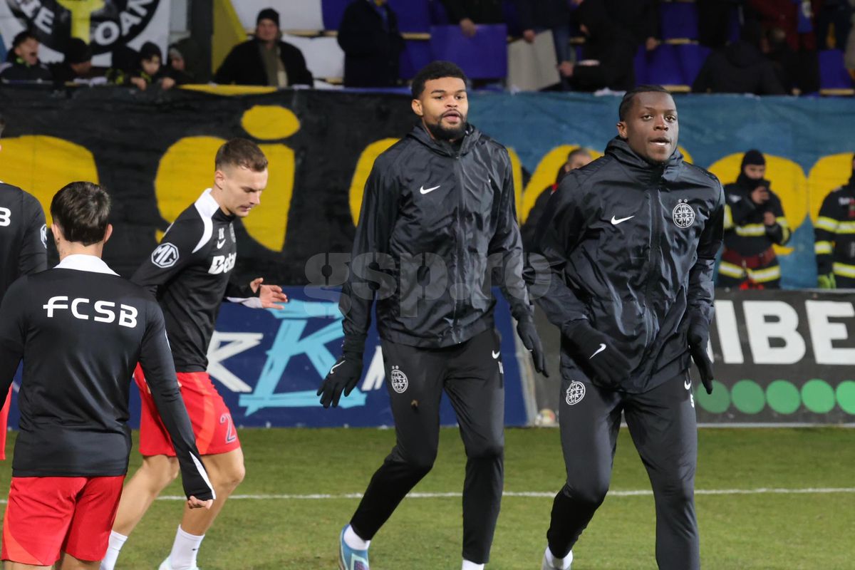 Petrolul - FCSB, imagini înainte de meci