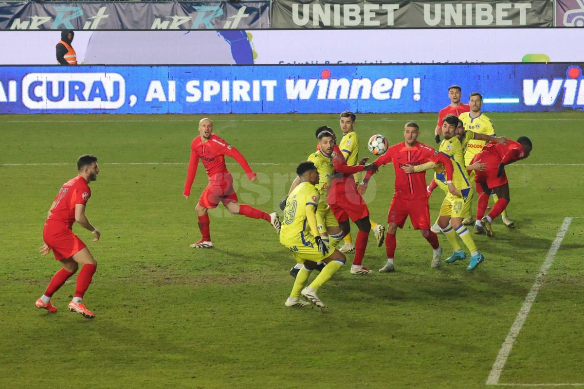 Adrian Mutu, cifrele dezastrului » Din Superligă, doar Eugen Neagoe stă mai prost decât „Briliantul”