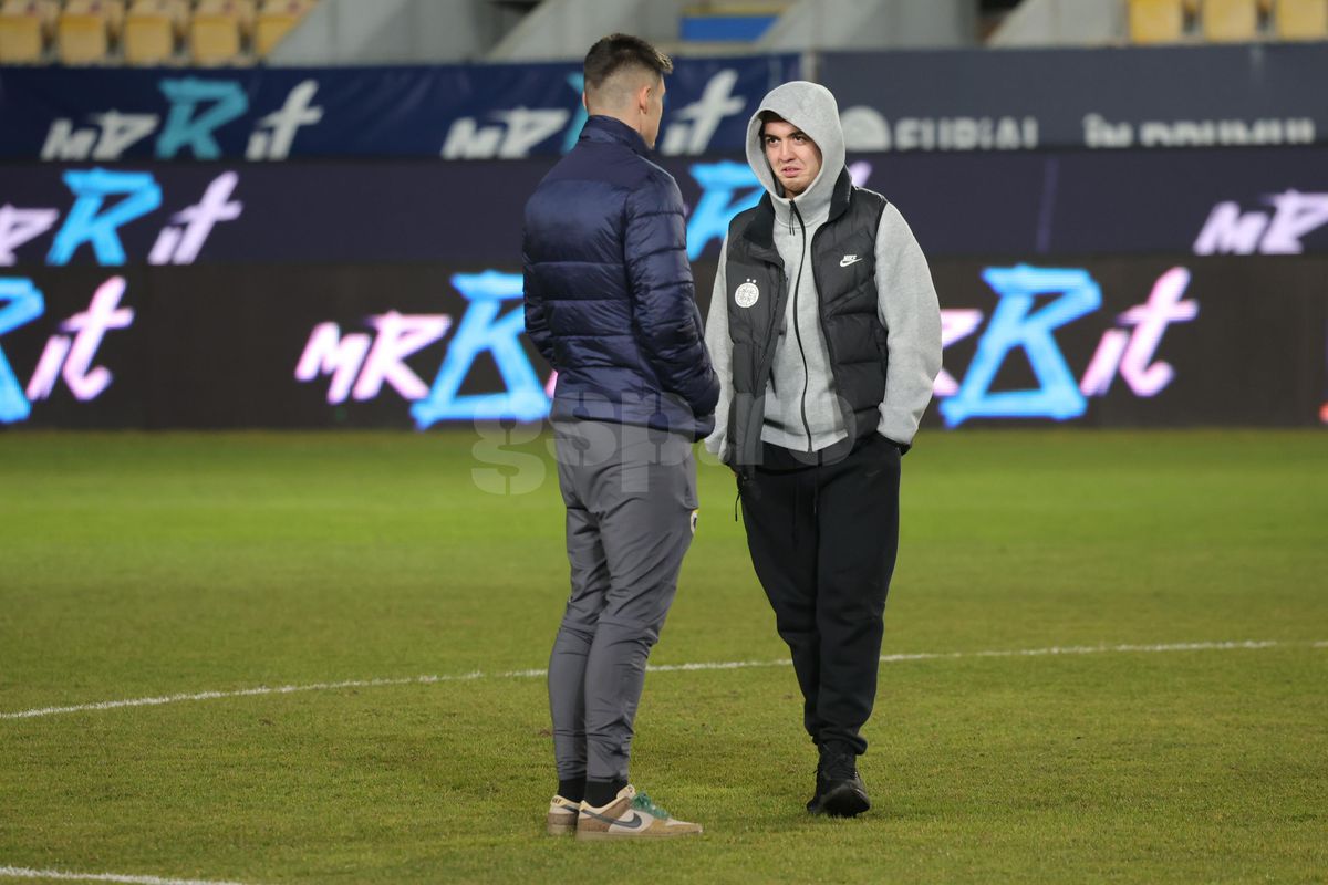 Petrolul - FCSB, imagini înainte de meci