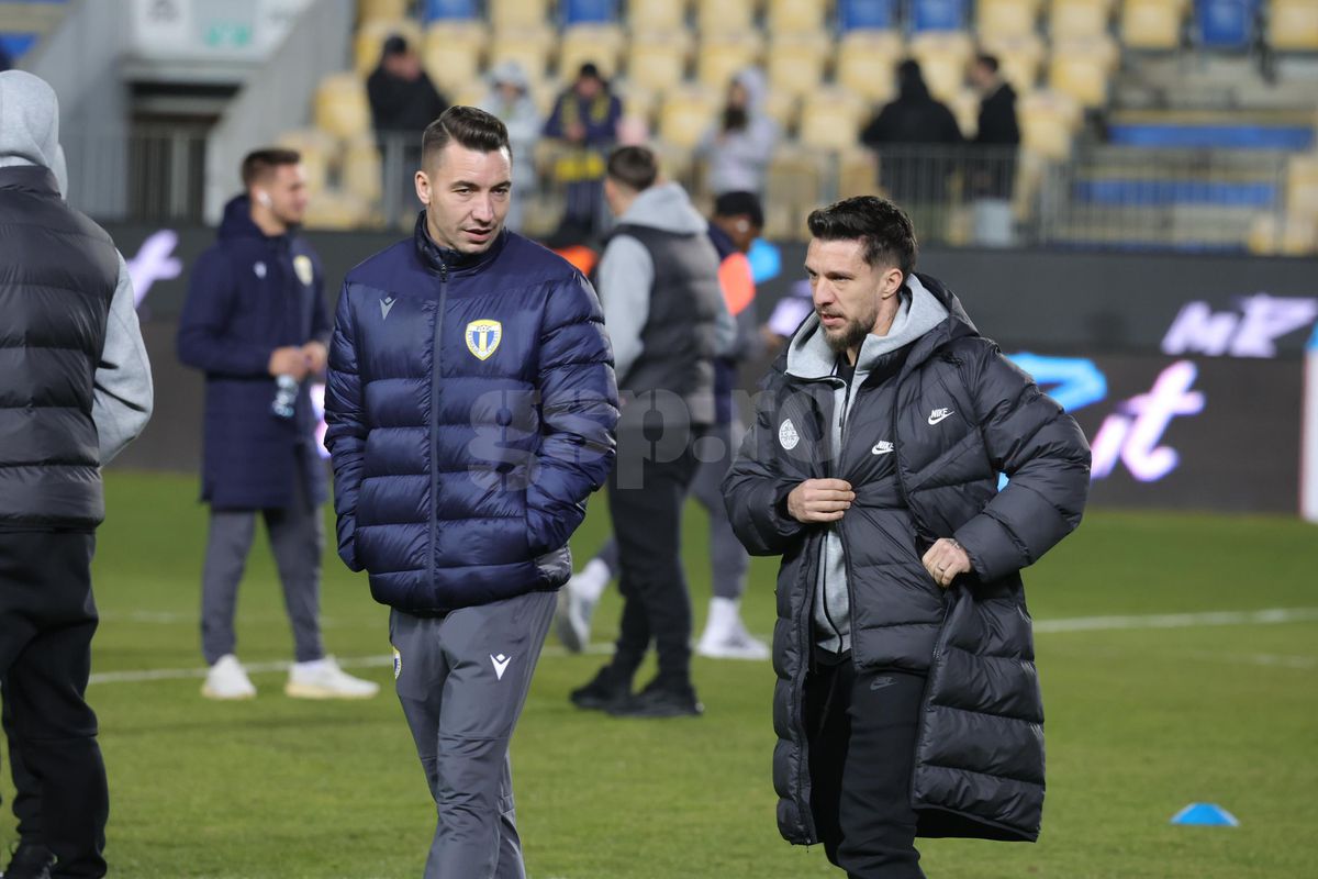 Petrolul - FCSB, imagini înainte de meci