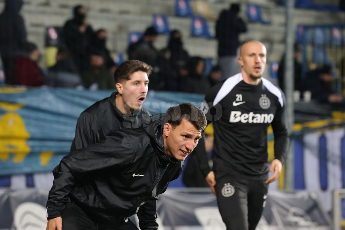 Petrolul - FCSB, imagini înainte de meci