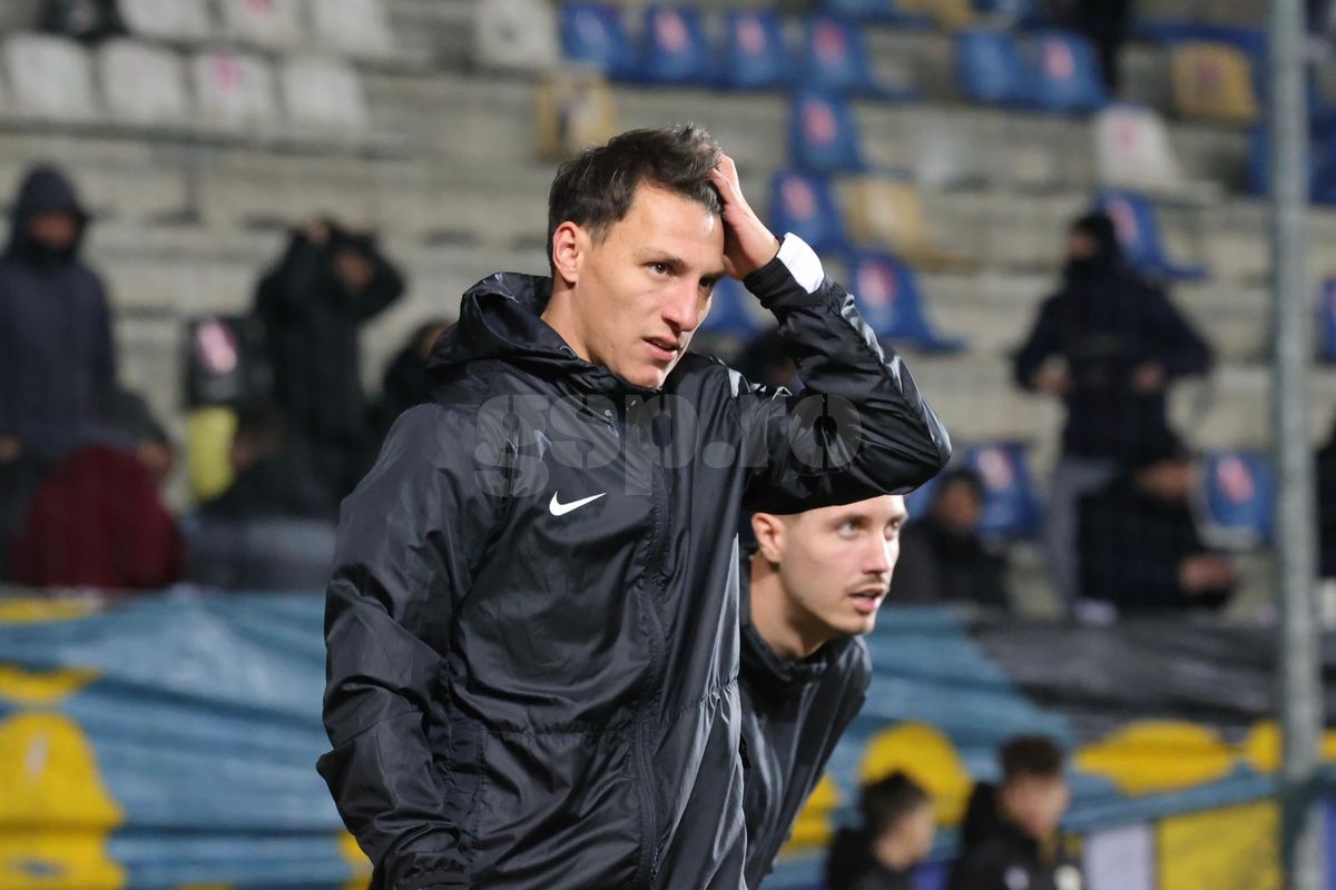 Petrolul - FCSB, imagini înainte de meci