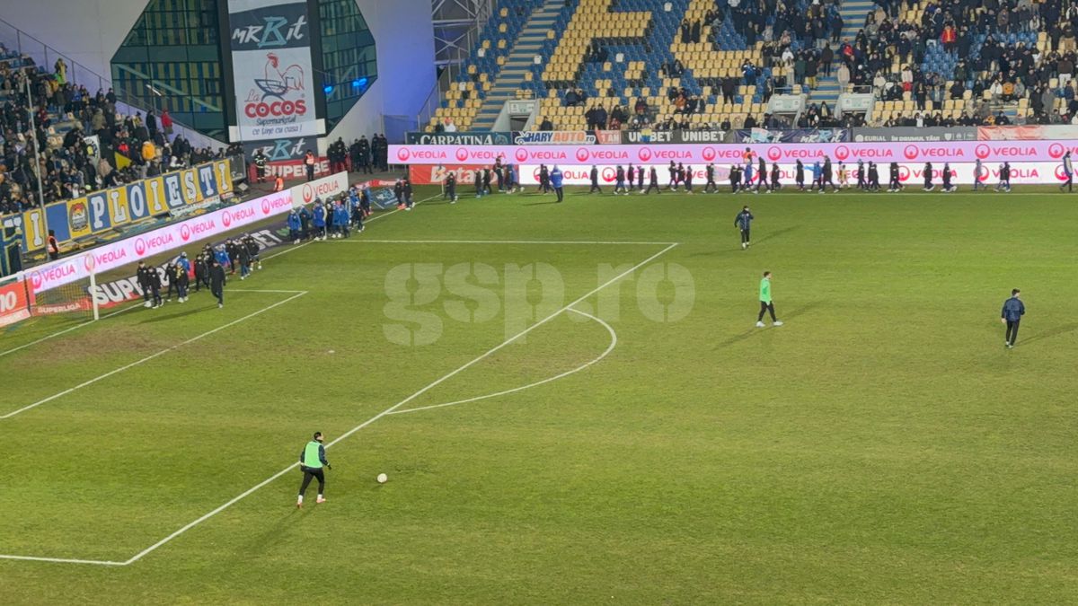 Nu s-a văzut la TV » „Invazie” la pauza duelului Petrolul - FCSB