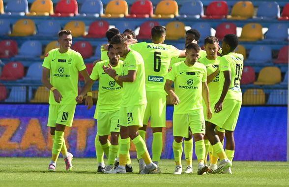 Cu două ore înainte de meciul cu Petrolul, FCSB și-a prezentat cel mai nou transfer: „Tricoul 77”