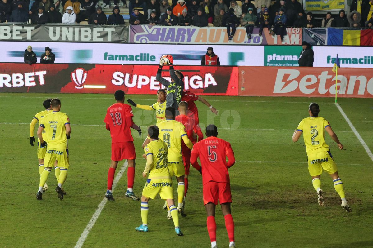 Un stelist înfocat a blocat-o pe FCSB la Ploiești! Titular peste noapte în Superligă - cu Steaua în inimă: „Cel mai mare club din România”