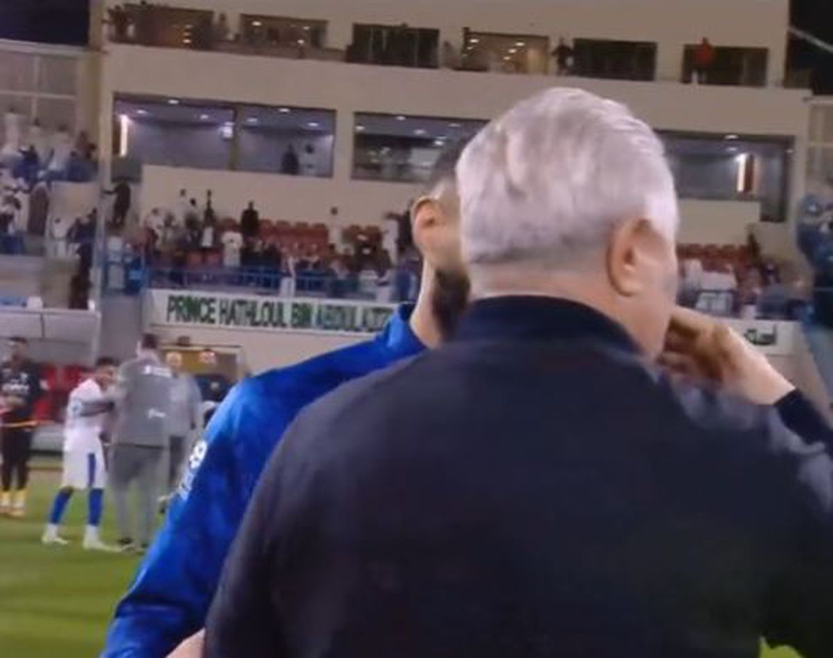 Șumudică s-a dus „glonț” la Benzema, apoi a izbucnit în conferință: „N-au ce căuta aici!”