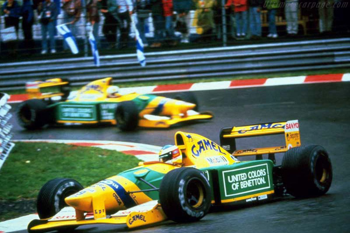 Monopostul cu care Michael Schumacher a obținut prima victorie în Formula 1, vândut pentru o sumă colosală