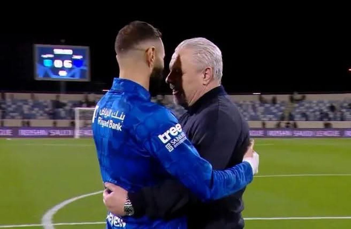 Șumudică s-a dus „glonț” la Benzema, apoi a izbucnit în conferință: „N-au ce căuta aici!”