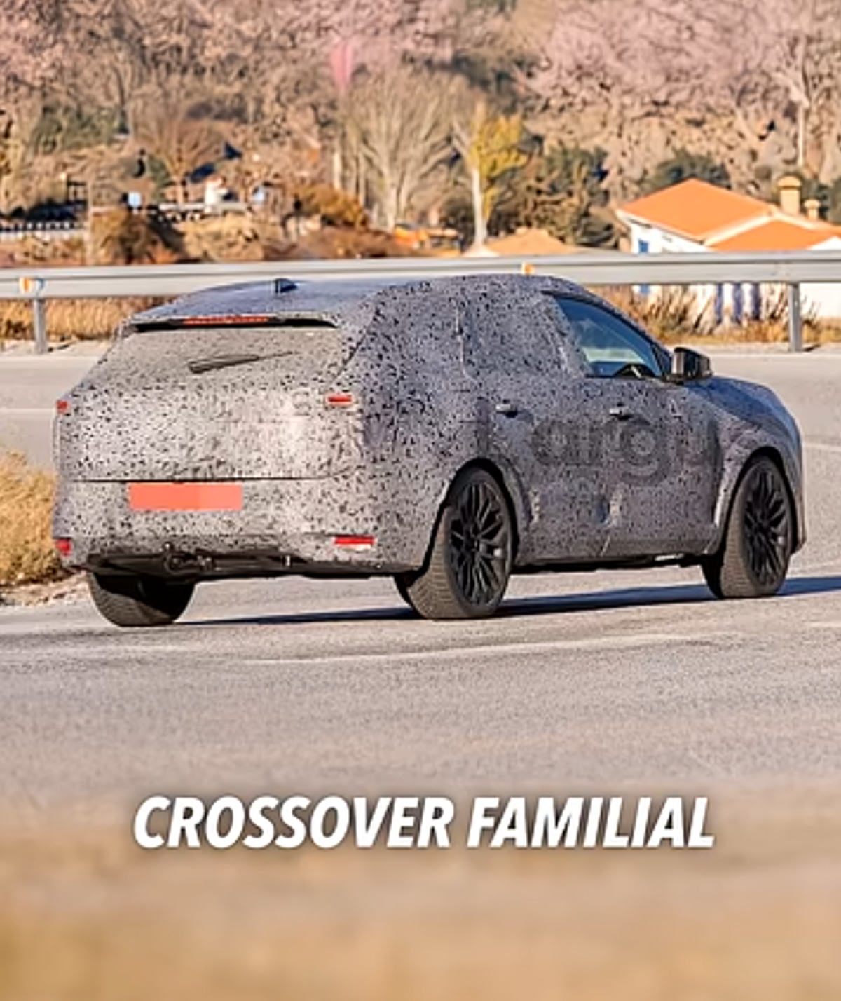 Noua mașină Dacia va revoluționa piața auto din lume » Modelul a apărut pe șosele și seamănă cu Audi și Hyundai