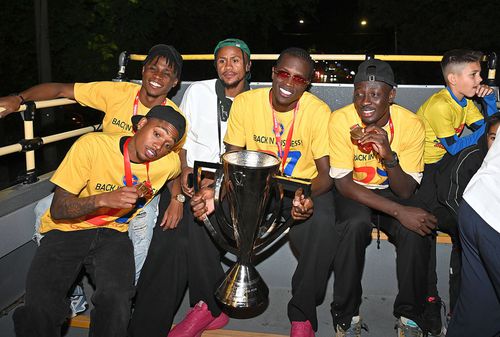 Nana Antwi, primul de la stânga la dreapta pe rândul de sus // foto: Imago Images