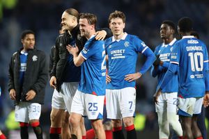 Sex-scandal la fosta echipă a lui Ianis! Dați de gol de nevasta furioasă a unui jucător