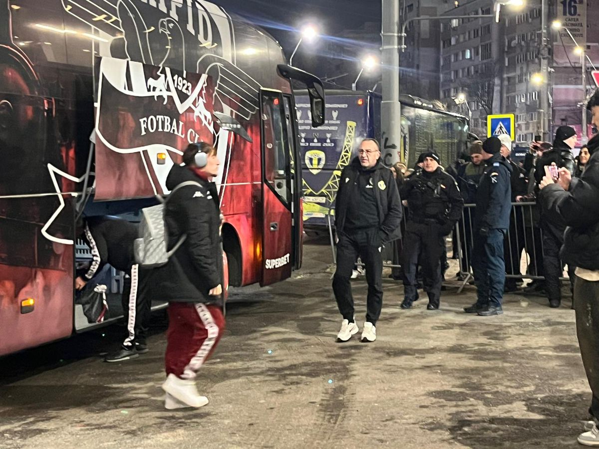 Rapid - Petrolul, imagini înainte de meci