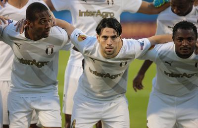 Vincent Laban, fostul mijlocaș de la Astra, rememorează momentele petrecute alături de Constantin Budescu: „Îi plăcea viața!”