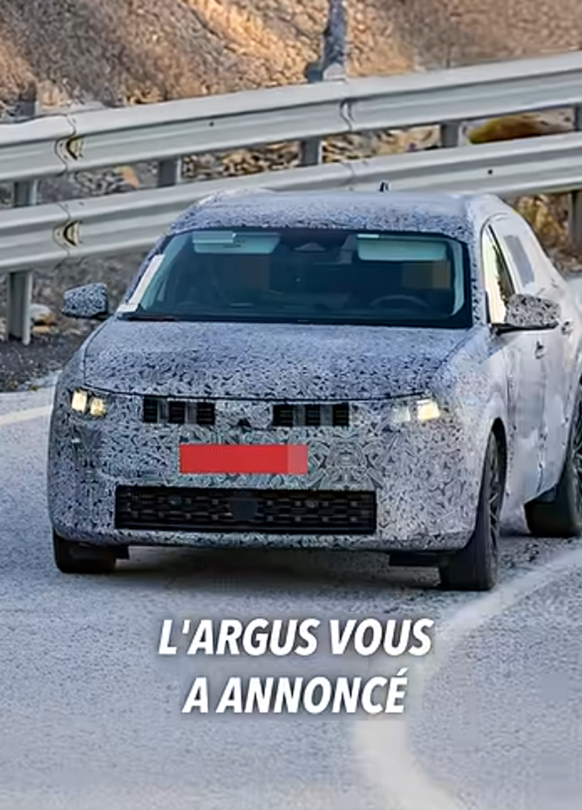 Noua Dacia Striker, surprinsă în premieră pe străzile din București » Reacțiile sunt împărțite