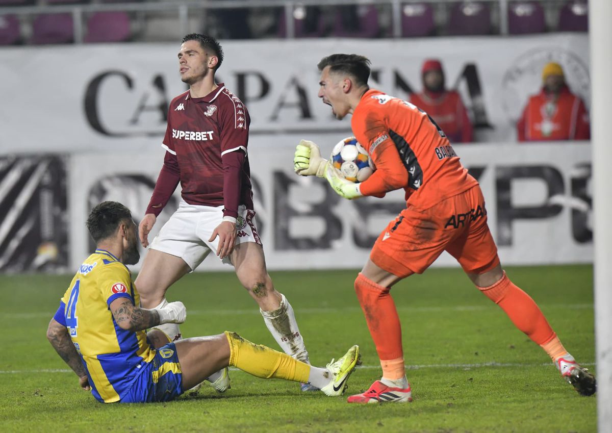 Victor Angelescu s-a convins de Moruțan și Paraschiv după remiza obținută de Rapid cu Petrolul: „Atunci vor ajunge la un nivel optim”